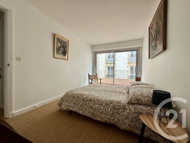 Appartement T2 à vendre - 2 pièces - 56,52 m2 - Biarritz - 64 - AQUITAINE