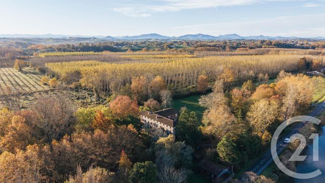 Maison à vendre - 20 pièces - 660 m2 - Urt - 64 - AQUITAINE