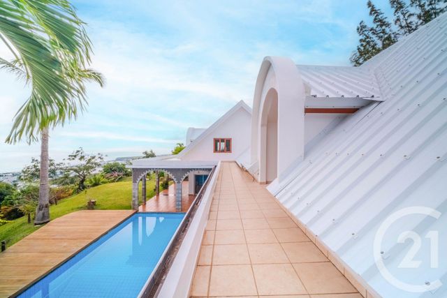 Maison à vendre - 15 pièces - 478,41 m2 - St Denis - 974 - REUNION