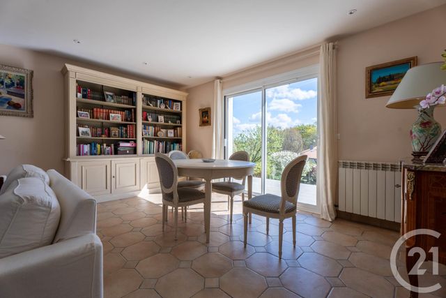 Maison &agrave; vendre - 5 pi&egrave;ces - 177 m2 - Mouguerre - 64 - AQUITAINE