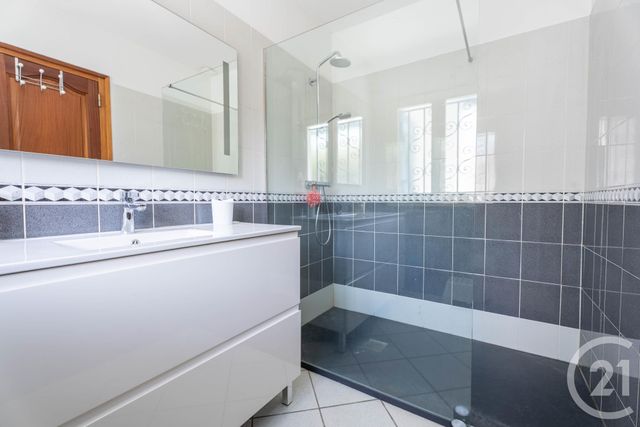 Maison &agrave; vendre - 5 pi&egrave;ces - 177 m2 - Mouguerre - 64 - AQUITAINE