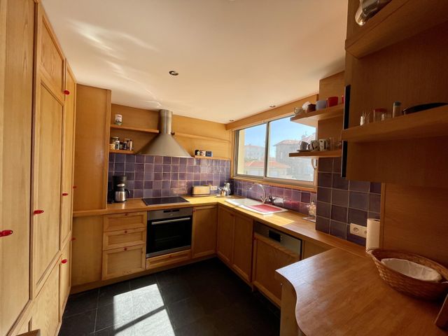 Afficher la photo en grand Appartement F4 à vendre - 4 pièces - 109,01 m2 - Biarritz - 64 - AQUITAINE