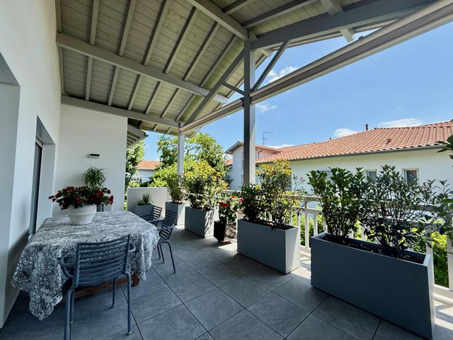 Appartement F4 à vendre - 4 pièces - 143,45 m2 - Biarritz - 64 - AQUITAINE