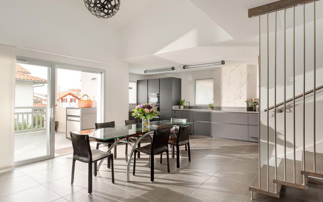 Appartement F4 à vendre - 4 pièces - 143,45 m2 - Biarritz - 64 - AQUITAINE