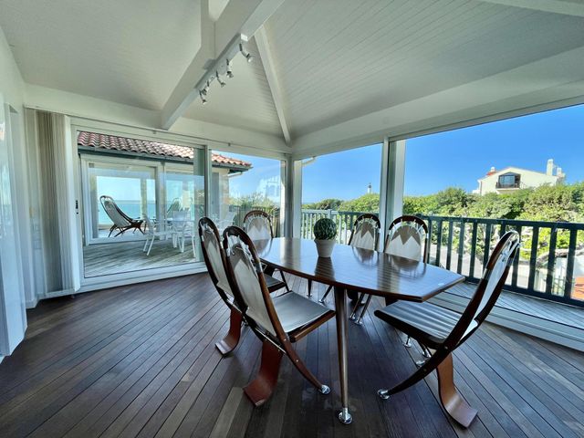 Afficher la photo en grand Appartement T3 à vendre - 3 pièces - 145,03 m2 - Biarritz - 64 - AQUITAINE