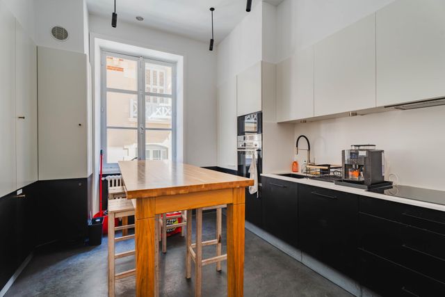 Afficher la photo en grand Appartement T6 à vendre - 6 pièces - 183,22 m2 - Biarritz - 64 - AQUITAINE