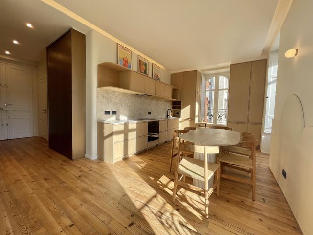 Afficher la photo en grand Appartement T3 à vendre - 3 pièces - 75,02 m2 - Biarritz - 64 - AQUITAINE
