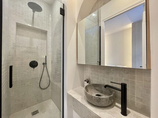 Afficher la photo en grand Appartement T3 à vendre - 3 pièces - 75,02 m2 - Biarritz - 64 - AQUITAINE