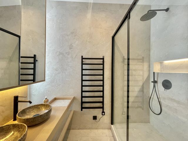 Afficher la photo en grand Appartement T3 à vendre - 3 pièces - 75,02 m2 - Biarritz - 64 - AQUITAINE