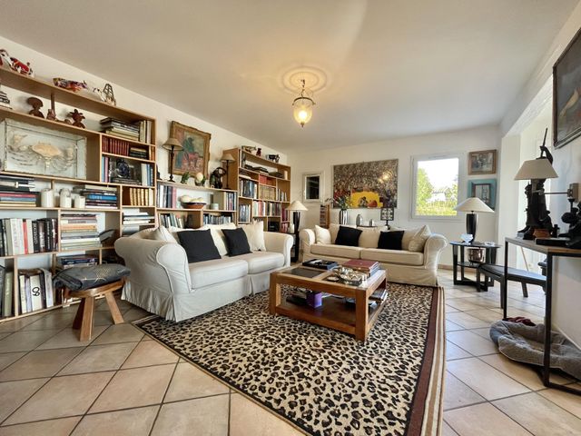 Maison à vendre - 8 pièces - 223,89 m2 - Bassussarry - 64 - AQUITAINE