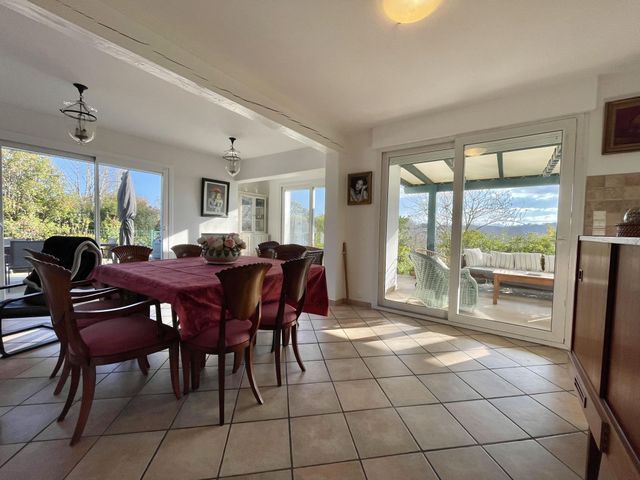 Maison à vendre - 8 pièces - 223,89 m2 - Bassussarry - 64 - AQUITAINE