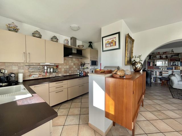 Maison à vendre - 8 pièces - 223,89 m2 - Bassussarry - 64 - AQUITAINE