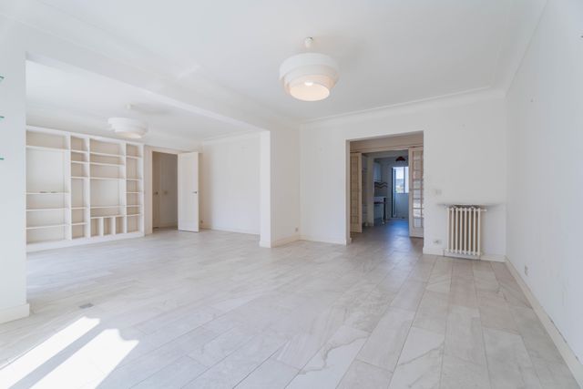 Afficher la photo en grand Appartement T4 à vendre - 4 pièces - 126,13 m2 - Biarritz - 64 - AQUITAINE