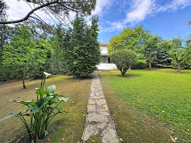 Maison &agrave; vendre - 8 pi&egrave;ces - 181,34 m2 - Arcangues - 64 - AQUITAINE