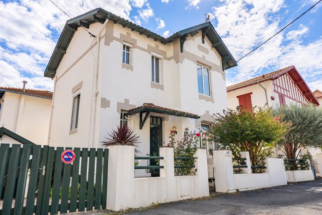 Maison &agrave; vendre - 6 pi&egrave;ces - 136 m2 - Biarritz - 64 - AQUITAINE