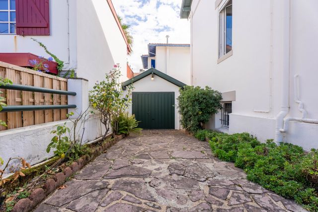 Maison &agrave; vendre - 6 pi&egrave;ces - 136 m2 - Biarritz - 64 - AQUITAINE