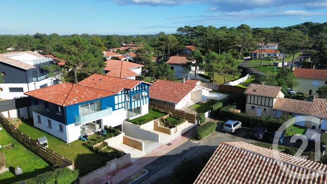 Afficher la photo en grand Appartement T3 à vendre - 3 pièces - 73,12 m2 - Capbreton - 40 - AQUITAINE