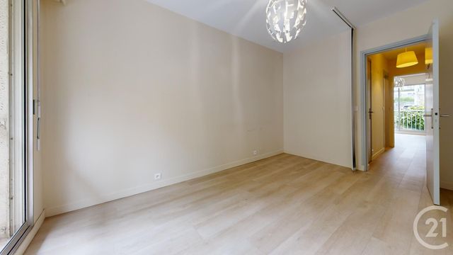 Afficher la photo en grand Appartement F3 à vendre - 3 pièces - 66,81 m2 - Biarritz - 64 - AQUITAINE