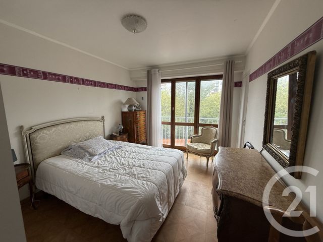 Afficher la photo en grand Appartement F4 à vendre - 4 pièces - 81,44 m2 - Biarritz - 64 - AQUITAINE