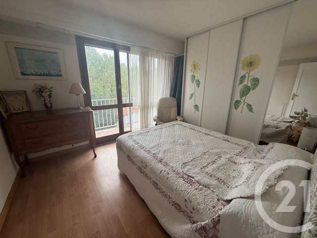 Afficher la photo en grand Appartement F4 à vendre - 4 pièces - 81,44 m2 - Biarritz - 64 - AQUITAINE