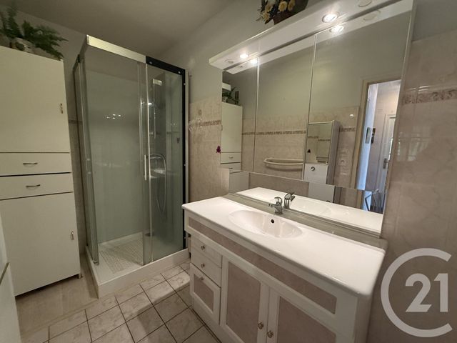 Afficher la photo en grand Appartement F4 à vendre - 4 pièces - 81,44 m2 - Biarritz - 64 - AQUITAINE