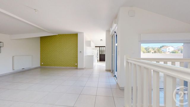 Afficher la photo en grand Appartement T4 à vendre - 4 pièces - 93,34 m2 - Boucau - 64 - AQUITAINE
