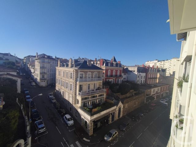 Afficher la photo en grand Appartement F3 à louer - 3 pièces - 54,54 m2 - Biarritz - 64 - AQUITAINE