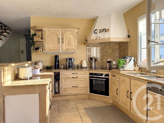 Maison &agrave; vendre - 9 pi&egrave;ces - 246 m2 - St Pierre D Irube - 64 - AQUITAINE