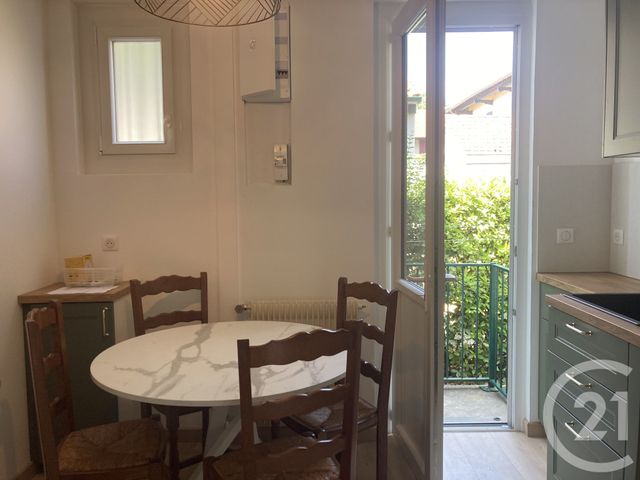 Maison &agrave; louer - 4 pi&egrave;ces - 116,02 m2 - Biarritz - 64 - AQUITAINE