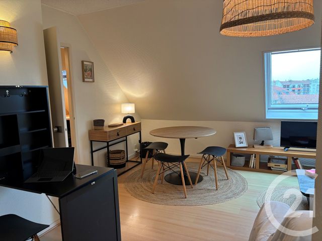 Appartement F1 &agrave; louer - 1 pi&egrave;ce - 24,92 m2 - Biarritz - 64 - AQUITAINE