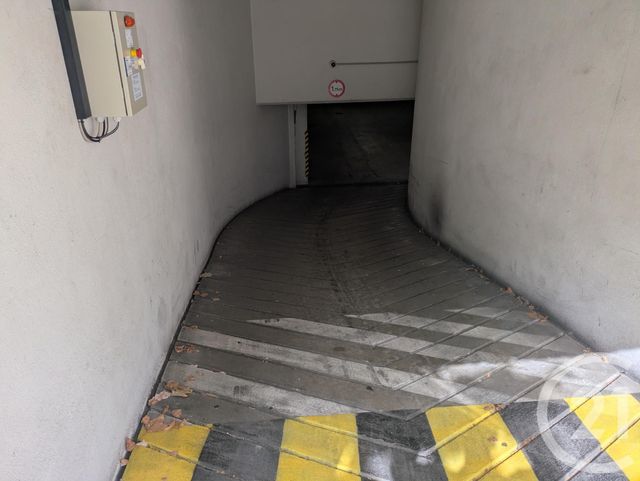 Parking &agrave; vendre - 13,11 m2 - Biarritz - 64 - AQUITAINE
