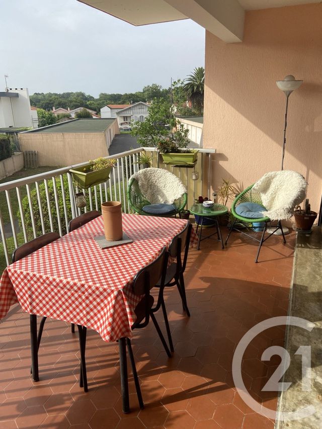 Appartement F4 &agrave; louer - 4 pi&egrave;ces - 81,32 m2 - Biarritz - 64 - AQUITAINE