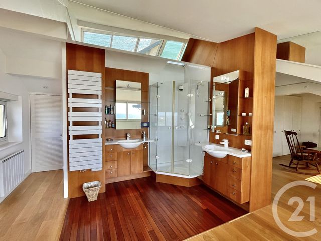 Afficher la photo en grand Appartement F3 à vendre - 4 pièces - 145,03 m2 - Biarritz - 64 - AQUITAINE