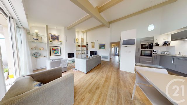 Afficher la photo en grand Appartement F4 à vendre - 4 pièces - 93,37 m2 - Biarritz - 64 - AQUITAINE