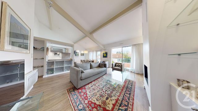 Afficher la photo en grand Appartement F4 à vendre - 4 pièces - 93,37 m2 - Biarritz - 64 - AQUITAINE