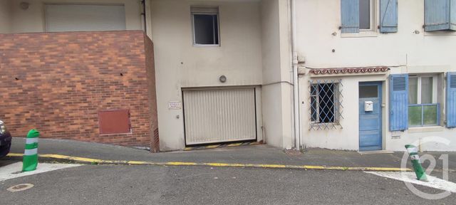 Afficher la photo en grand Parking à louer - 15 m2 - Biarritz - 64 - AQUITAINE