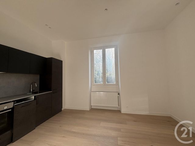 Afficher la photo en grand Appartement F1 à vendre - 1 pièce - 32 m2 - Biarritz - 64 - AQUITAINE