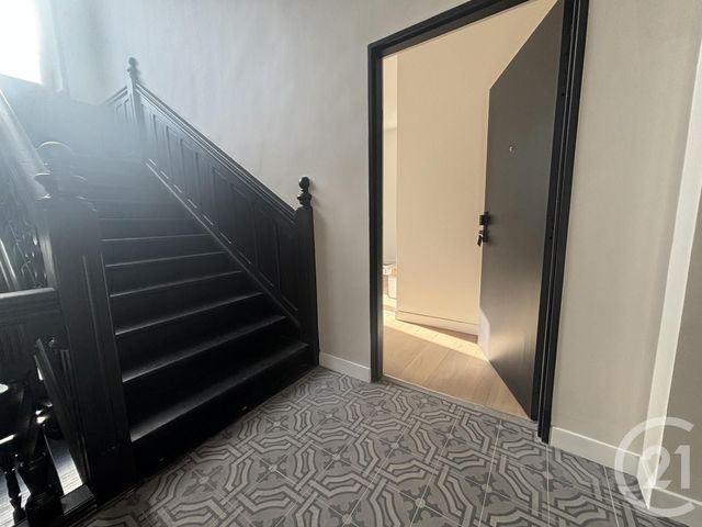 Afficher la photo en grand Appartement F1 à vendre - 1 pièce - 32 m2 - Biarritz - 64 - AQUITAINE