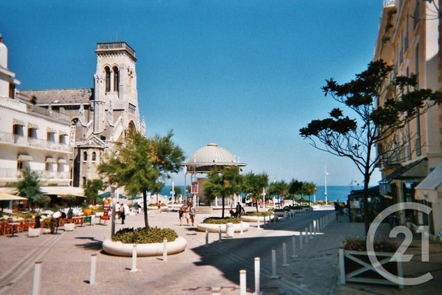 Afficher la photo en grand Appartement F3 à vendre - 3 pièces - 57 m2 - Biarritz - 64 - AQUITAINE