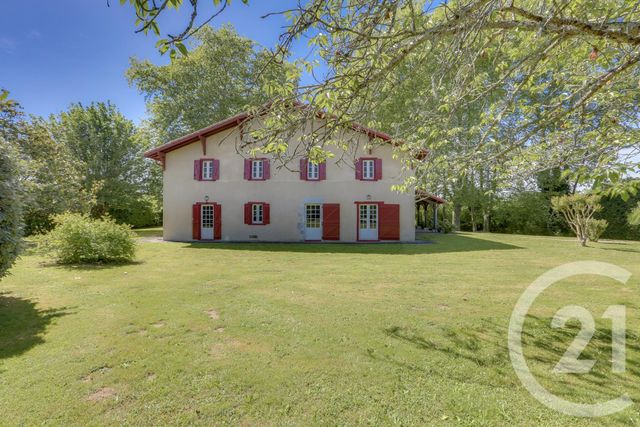 Afficher la photo en grand Maison à vendre - 11 pièces - 328,90 m2 - St Martin De Hinx - 40 - AQUITAINE