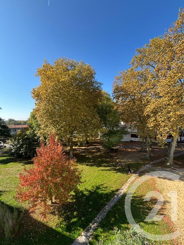 Appartement T3 à vendre - 3 pièces - 50 m2 - St Vincent De Tyrosse - 40 - AQUITAINE