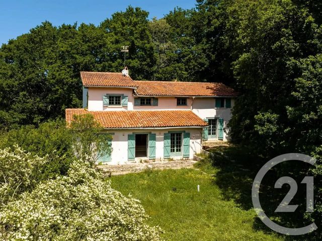 Afficher la photo en grand Maison à vendre - 8 pièces - 226 m2 - Anglet - 64 - AQUITAINE