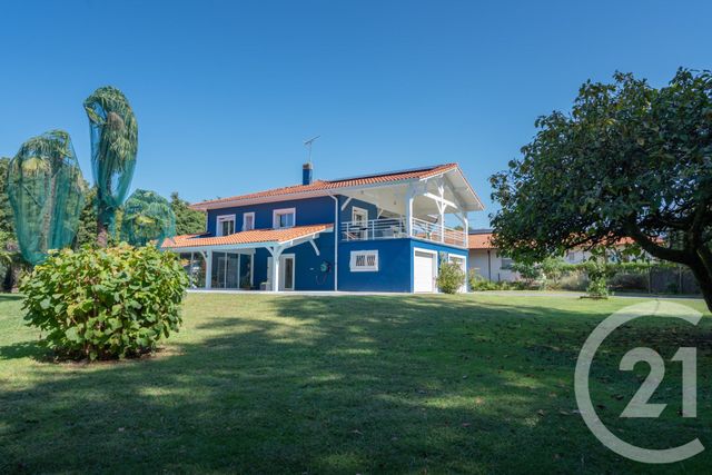 Afficher la photo en grand Maison à vendre - 8 pièces - 178,50 m2 - Benesse Maremne - 40 - AQUITAINE