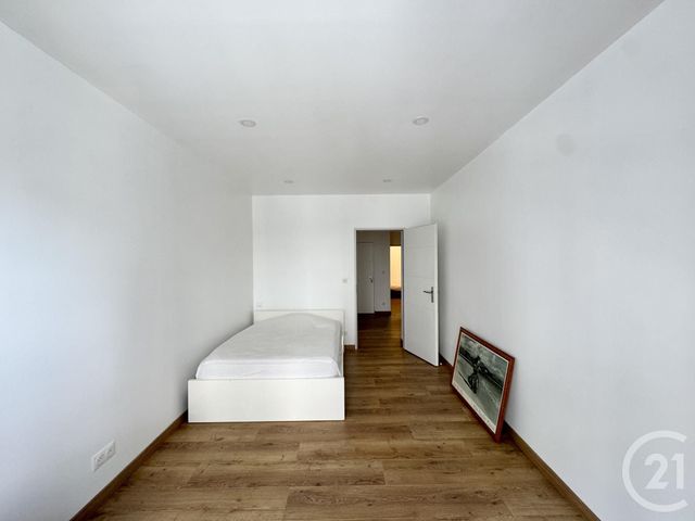 Afficher la photo en grand Appartement T4 à vendre - 4 pièces - 110,81 m2 - Bayonne - 64 - AQUITAINE