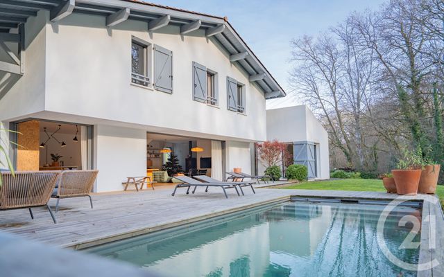 Maison &agrave; vendre - 7 pi&egrave;ces - 234,69 m2 - Bassussarry - 64 - AQUITAINE