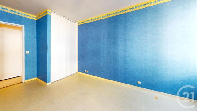 Afficher la photo en grand Appartement F2 à vendre - 2 pièces - 42 m2 - Bayonne - 64 - AQUITAINE