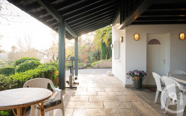 Afficher la photo en grand Maison à vendre - 7 pièces - 184,15 m2 - Bayonne - 64 - AQUITAINE