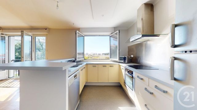Afficher la photo en grand Appartement T4 à vendre - 4 pièces - 90,58 m2 - Bayonne - 64 - AQUITAINE