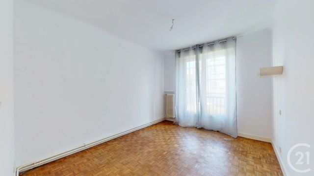 Afficher la photo en grand Appartement T4 à vendre - 4 pièces - 90,58 m2 - Bayonne - 64 - AQUITAINE
