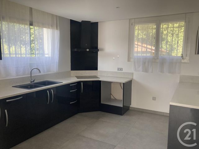 Afficher la photo en grand Maison à vendre - 9 pièces - 357,43 m2 - Briscous - 64 - AQUITAINE